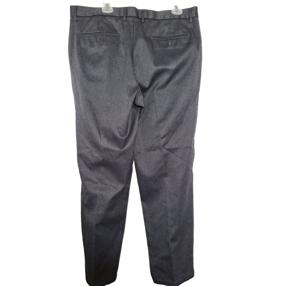 Men's Dockers Gray Signature Khaki Straight Fit Pants Waist 38/32 - Picture 2 of 4